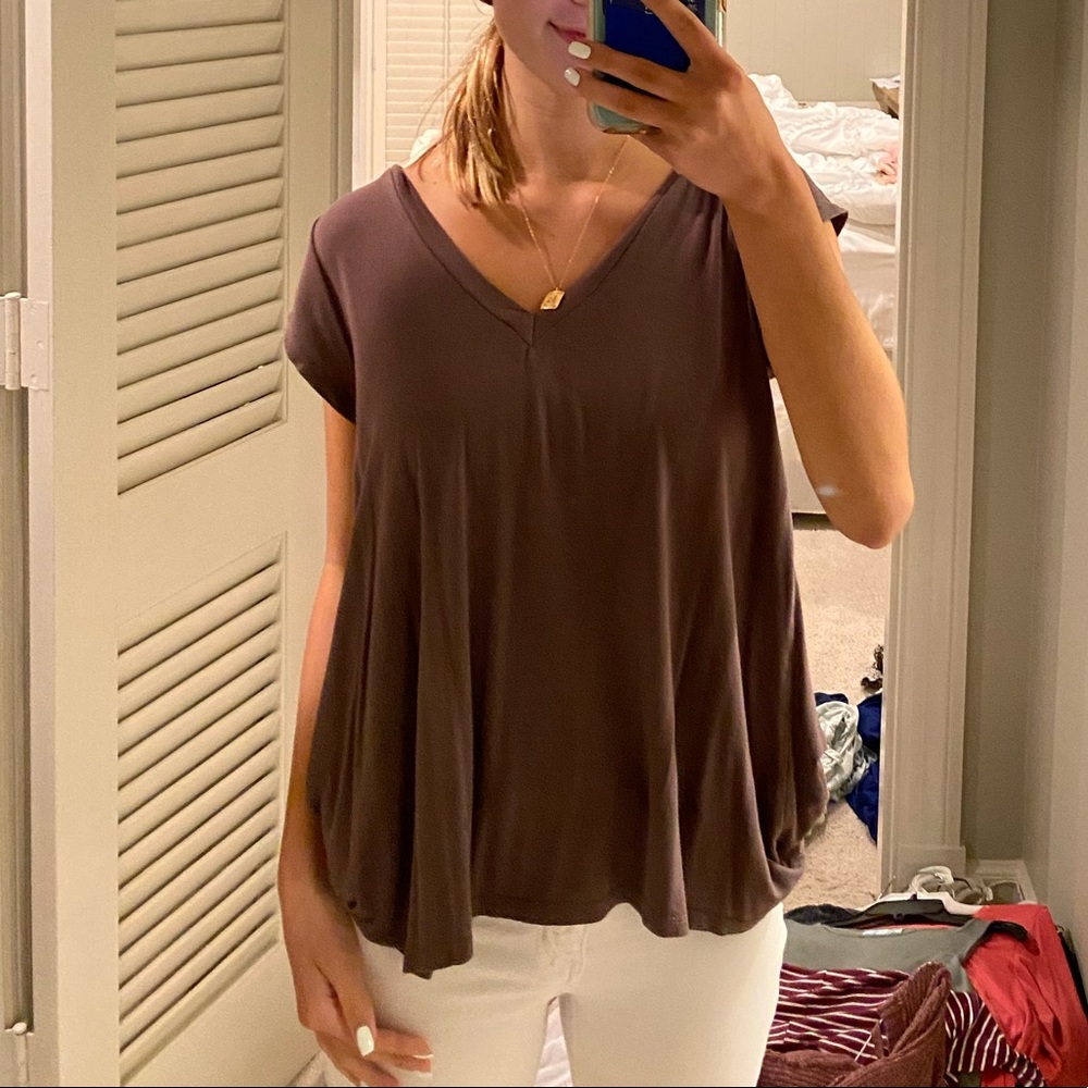 brown flowy top